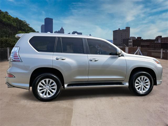 used 2022 Lexus GX 460 car, priced at $49,900