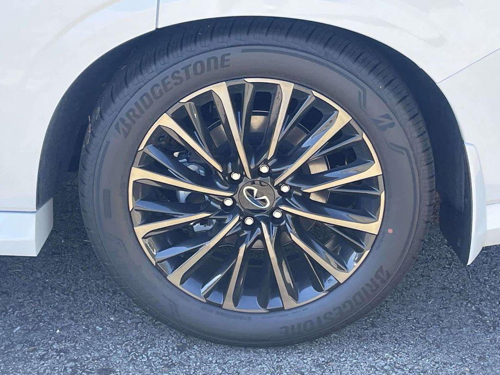 new 2026 INFINITI QX80 car, priced at $116,860