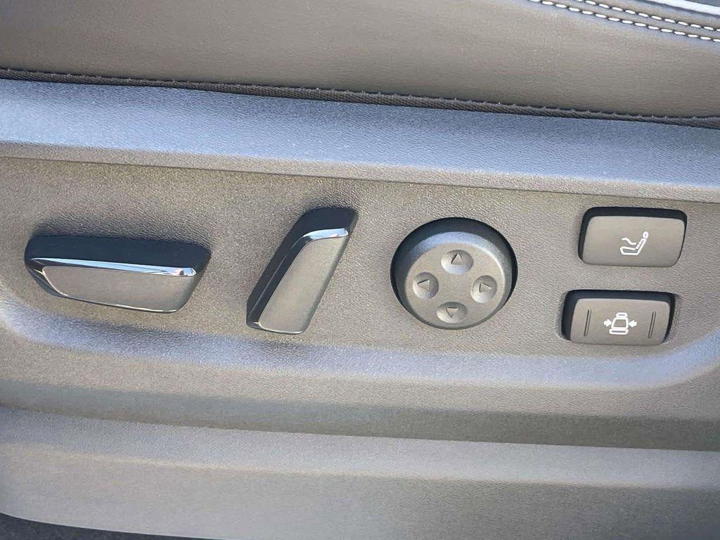 new 2026 INFINITI QX80 car, priced at $116,860