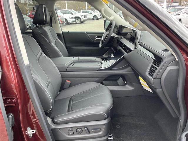 new 2025 INFINITI QX80 car, priced at $98,465