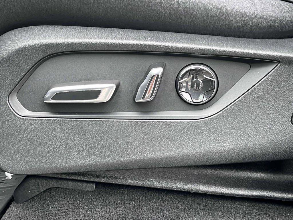 used 2023 Acura MDX car, priced at $41,498