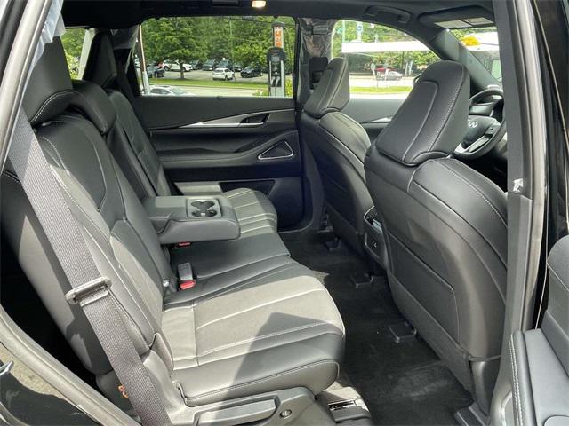 new 2025 INFINITI QX60 car, priced at $60,998