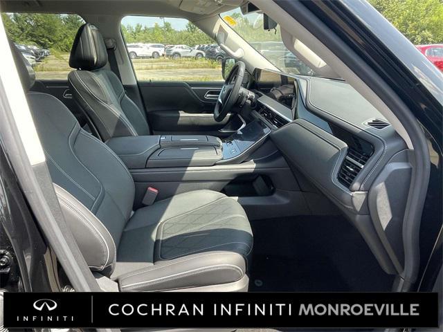 new 2025 INFINITI QX80 car, priced at $100,736