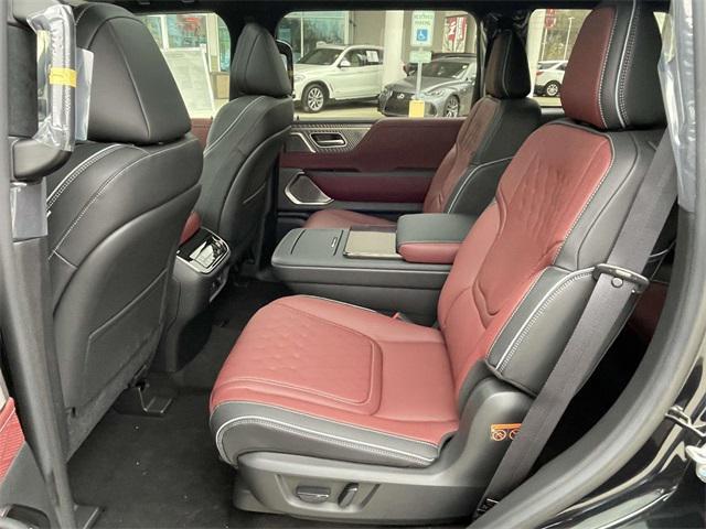 new 2025 INFINITI QX80 car, priced at $108,002
