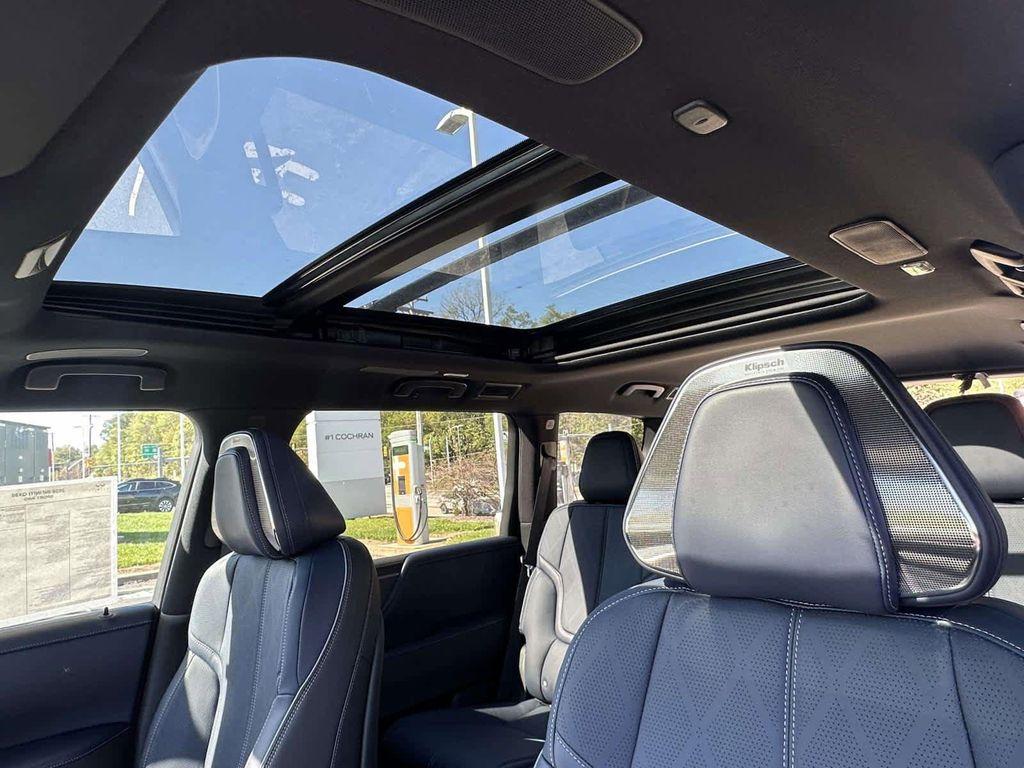 new 2026 INFINITI QX80 car, priced at $106,320