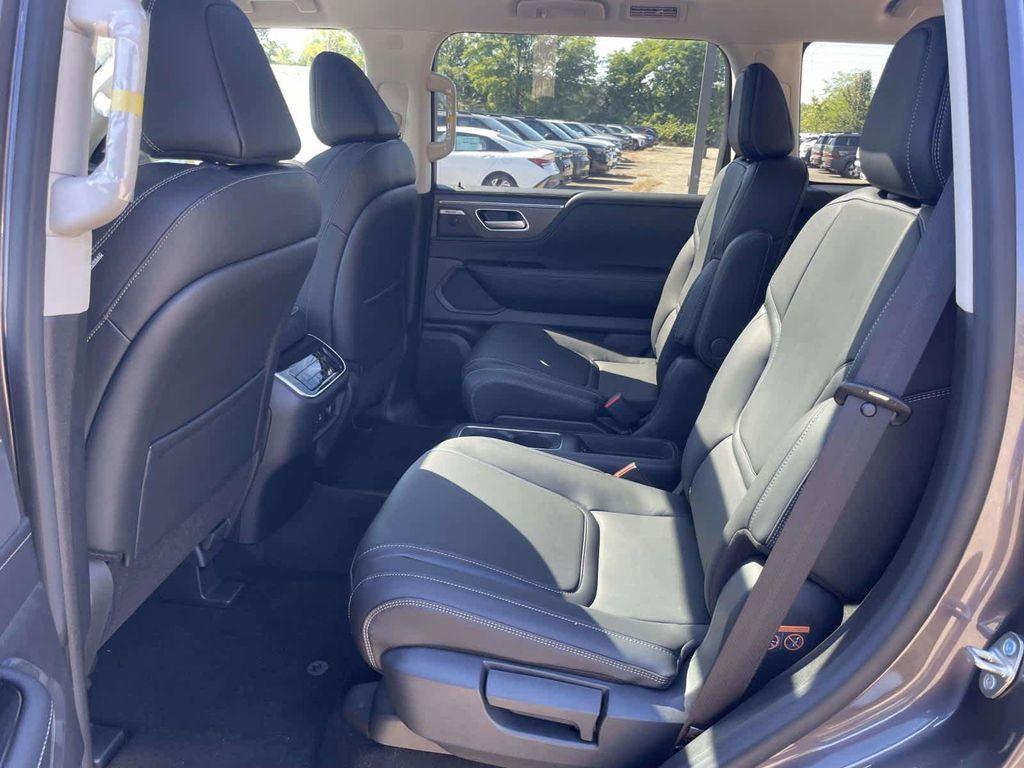 new 2026 INFINITI QX80 car, priced at $90,170