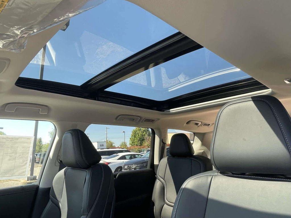 new 2026 INFINITI QX80 car, priced at $90,170