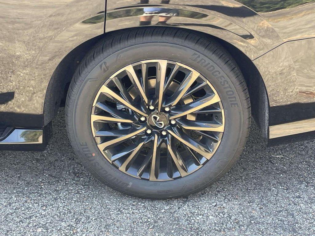 new 2026 INFINITI QX80 car, priced at $116,230