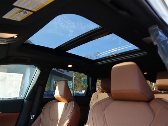 new 2025 INFINITI QX60 car, priced at $67,699
