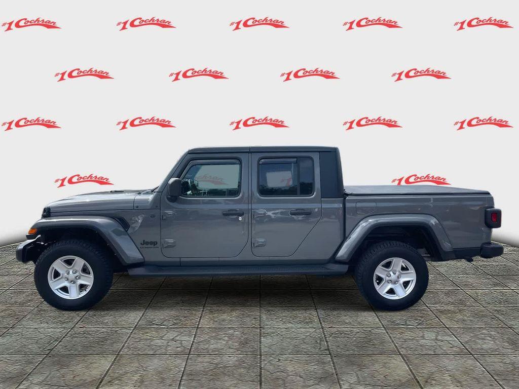used 2022 Jeep Gladiator car, priced at $30,700