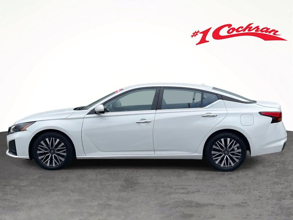 used 2023 Nissan Altima car, priced at $17,500