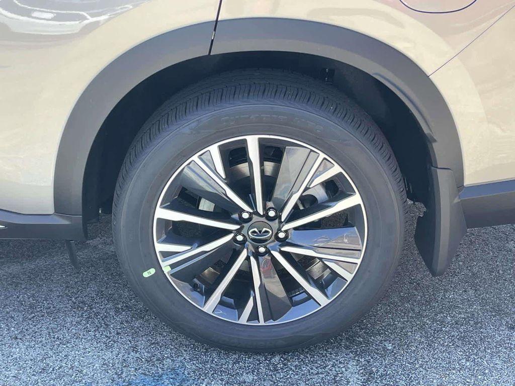 new 2026 INFINITI QX60 car, priced at $62,680
