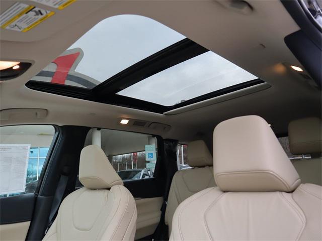 new 2025 INFINITI QX60 car, priced at $59,672