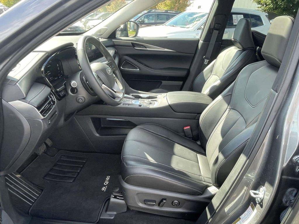 used 2025 INFINITI QX60 car, priced at $44,498