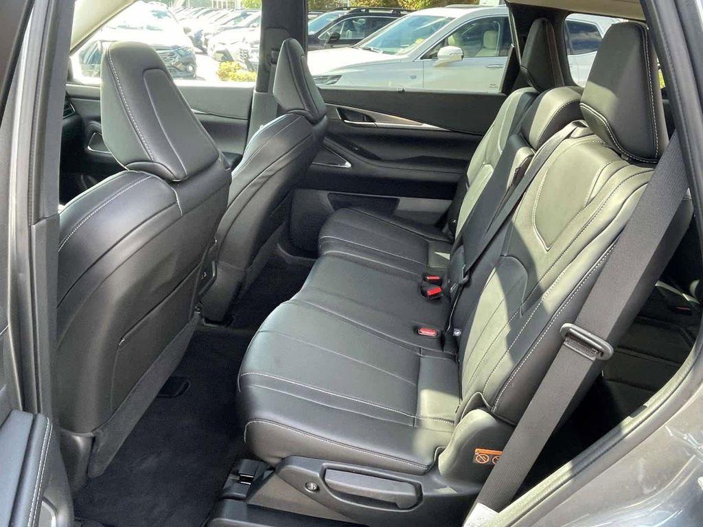 used 2025 INFINITI QX60 car, priced at $44,498