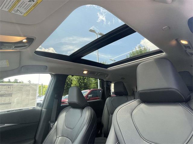 new 2025 INFINITI QX60 car, priced at $60,810