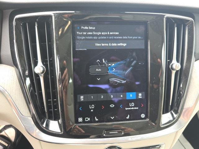 used 2023 Volvo S60 Recharge Plug-In Hybrid car, priced at $39,300