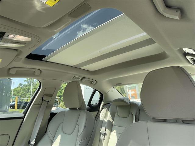 used 2023 Volvo S60 Recharge Plug-In Hybrid car, priced at $39,100