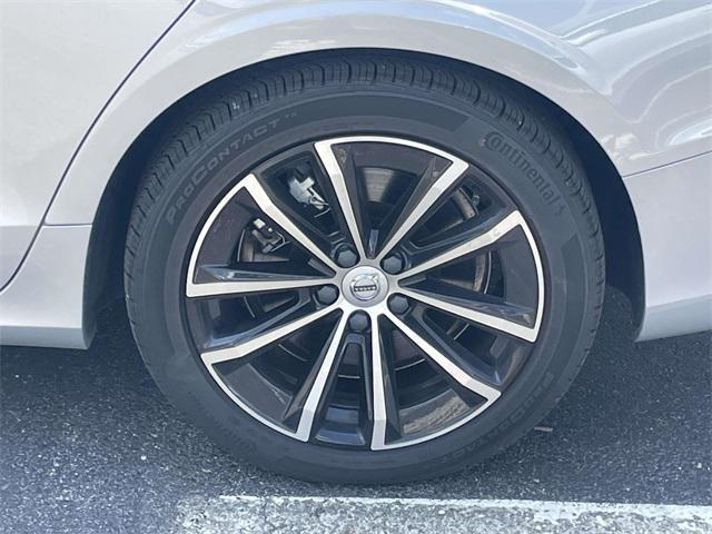 used 2023 Volvo S60 Recharge Plug-In Hybrid car, priced at $39,100
