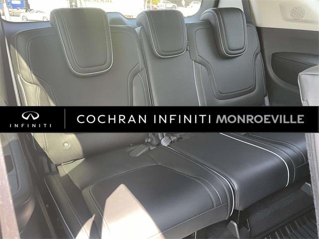 used 2025 INFINITI QX80 car, priced at $74,900