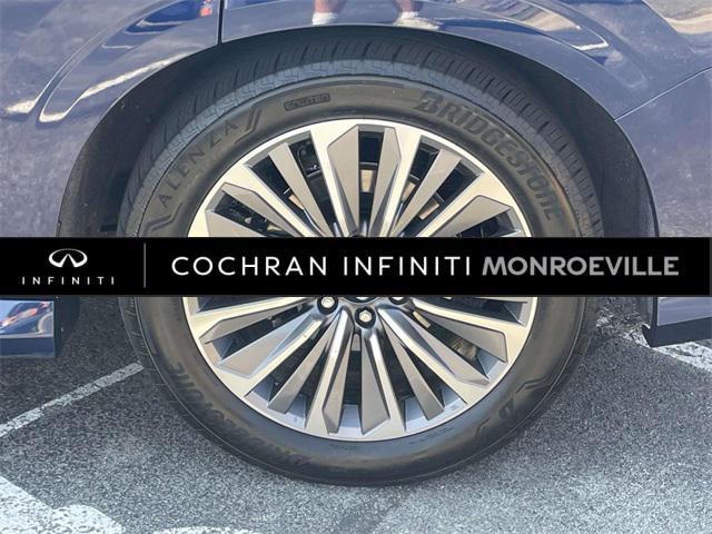 used 2025 INFINITI QX80 car, priced at $74,900