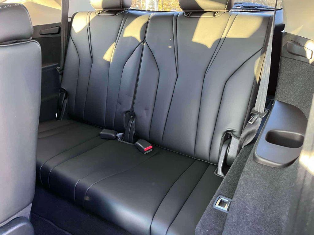 used 2022 Acura MDX car, priced at $27,998