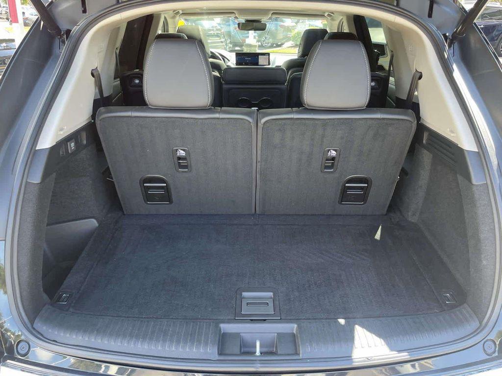 used 2022 Acura MDX car, priced at $28,998