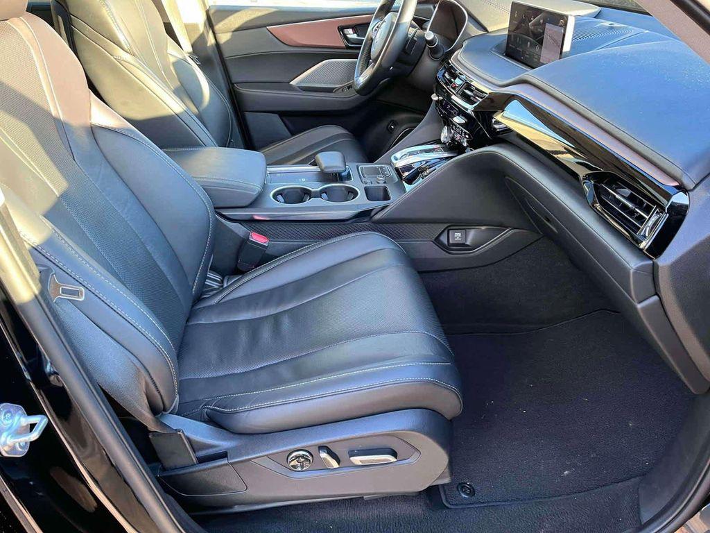 used 2022 Acura MDX car, priced at $27,998