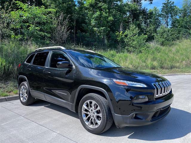 used 2016 Jeep Cherokee car, priced at $10,995