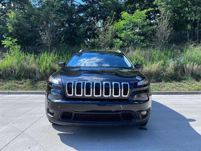 used 2016 Jeep Cherokee car, priced at $10,995