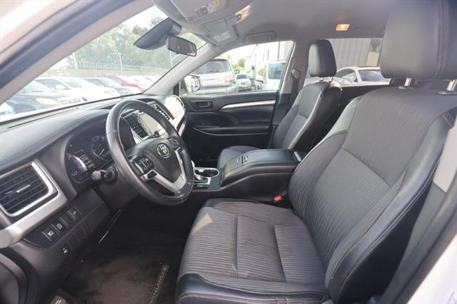 used 2019 Toyota Highlander car, priced at $21,495