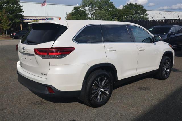 used 2019 Toyota Highlander car, priced at $21,495