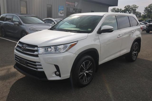 used 2019 Toyota Highlander car, priced at $21,495