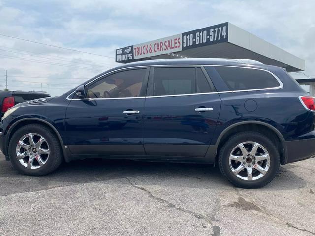 used 2009 Buick Enclave car, priced at $6,995