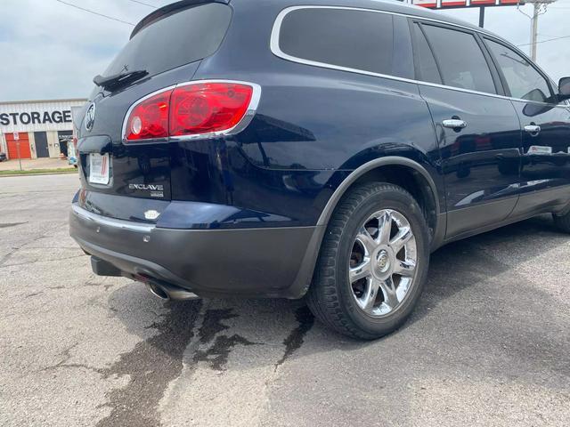 used 2009 Buick Enclave car, priced at $6,995