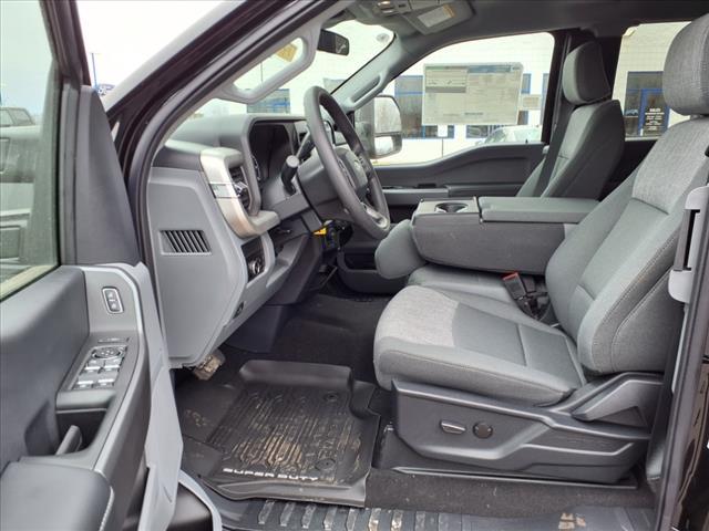 new 2025 Ford F-250 car, priced at $58,125