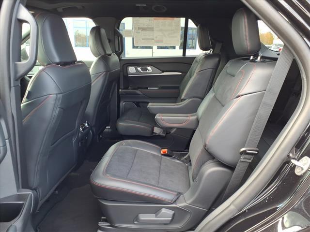 new 2025 Ford Explorer car, priced at $59,415