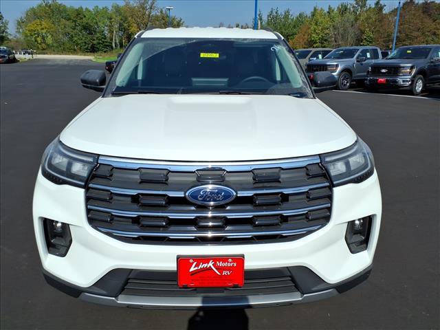 new 2025 Ford Explorer car, priced at $47,935