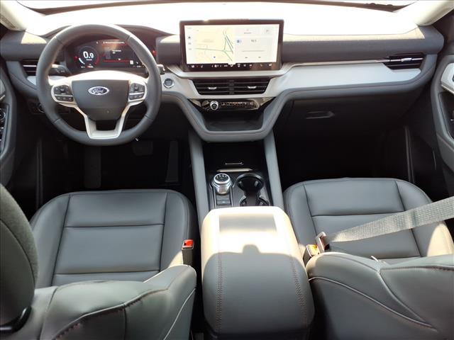 new 2025 Ford Explorer car, priced at $47,935