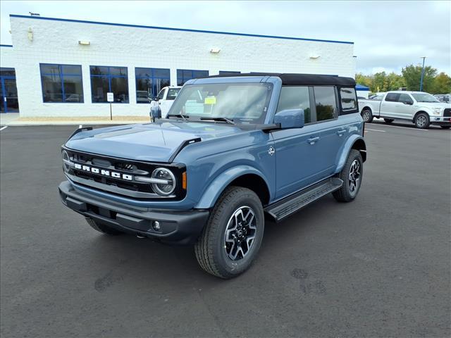 new 2025 Ford Bronco car, priced at $50,550