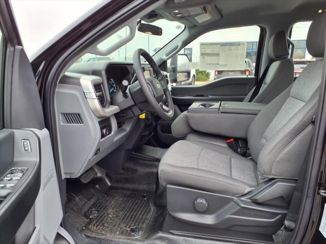 new 2025 Ford F-250 car, priced at $65,295