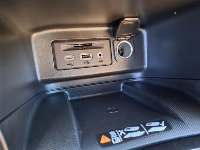 used 2023 Chevrolet Equinox car, priced at $29,995