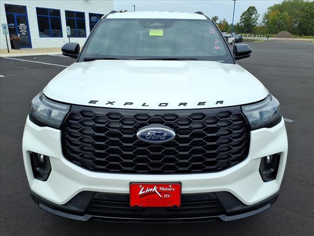 new 2025 Ford Explorer car, priced at $50,425