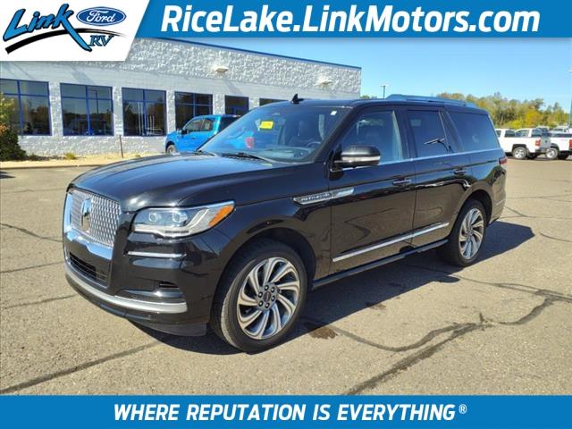 used 2022 Lincoln Navigator car, priced at $59,135