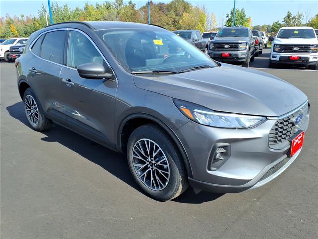 new 2026 Ford Escape PHEV car, priced at $35,550