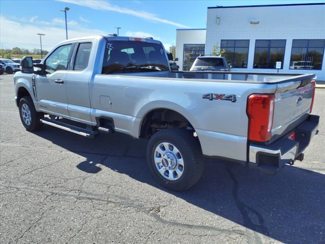 new 2024 Ford F-350 car, priced at $65,432