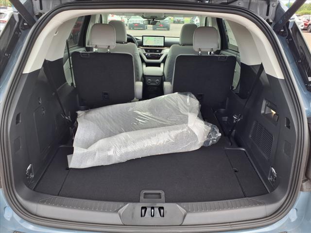new 2025 Ford Explorer car, priced at $50,910