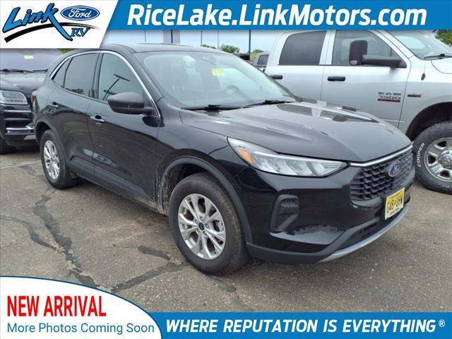 used 2024 Ford Escape car, priced at $28,995
