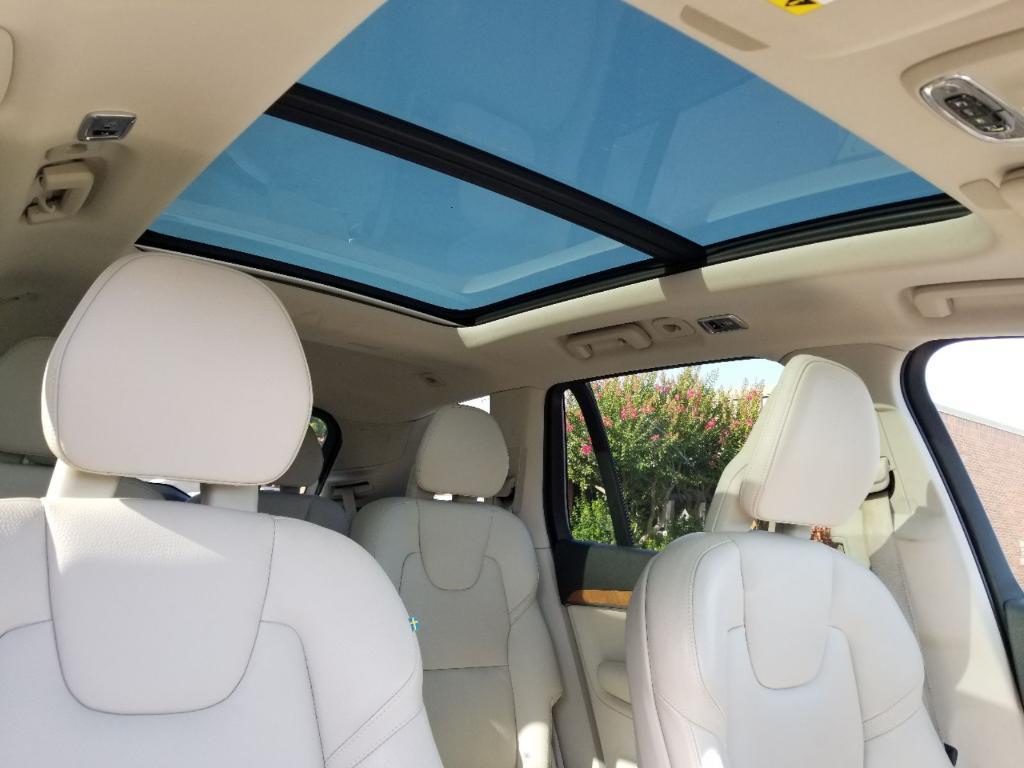 used 2022 Volvo XC90 car, priced at $41,900