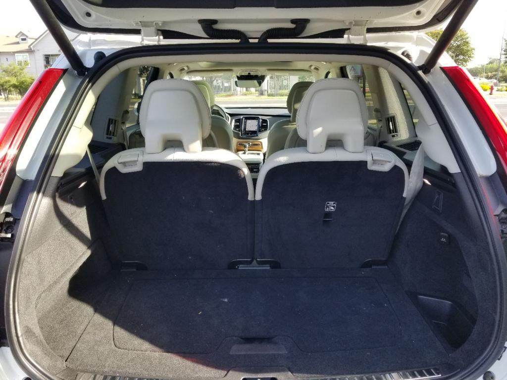 used 2022 Volvo XC90 car, priced at $41,900